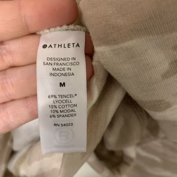 Athleta Studio to Street Print Sweatshirt - Picture 8 of 9